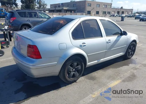 2003 Volkswagen Jetta Gls 2.0L из США, поврежденный, VIN 3VWSK69M33M016171